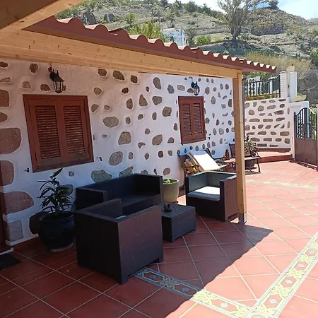 Casita Roque Nublo Tejeda (Gran Canaria)
