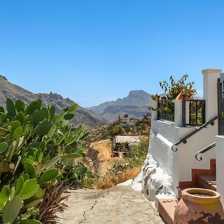 Holiday home Casita Roque Nublo *