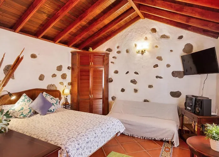 Casita Roque Nublo Tatil Evi Tejeda (Gran Canaria)
